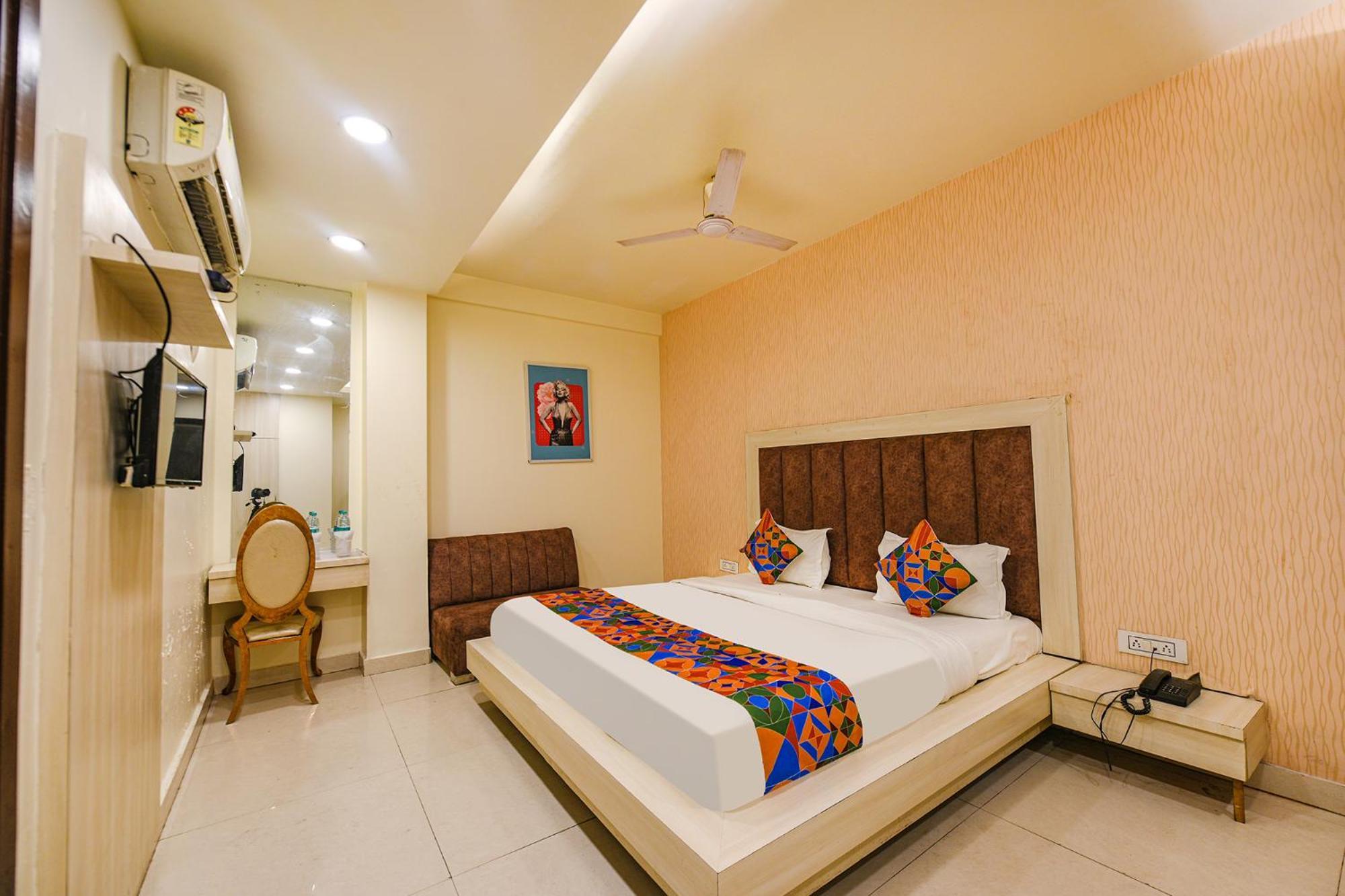 Fabexpress Seven Heaven Hotel นิวเดลี ภายนอก รูปภาพ